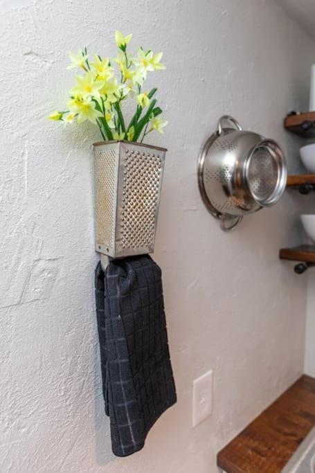 Cozy & Comfy Cottage In The City - W Parking พิตต์สเบิร์ก ภายนอก รูปภาพ